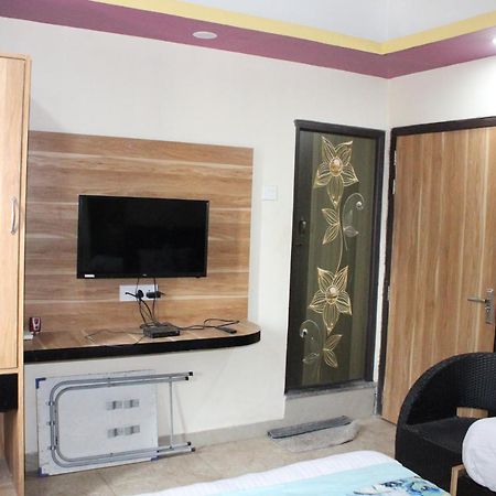 Hotel Square Park Dibrugarh Εξωτερικό φωτογραφία