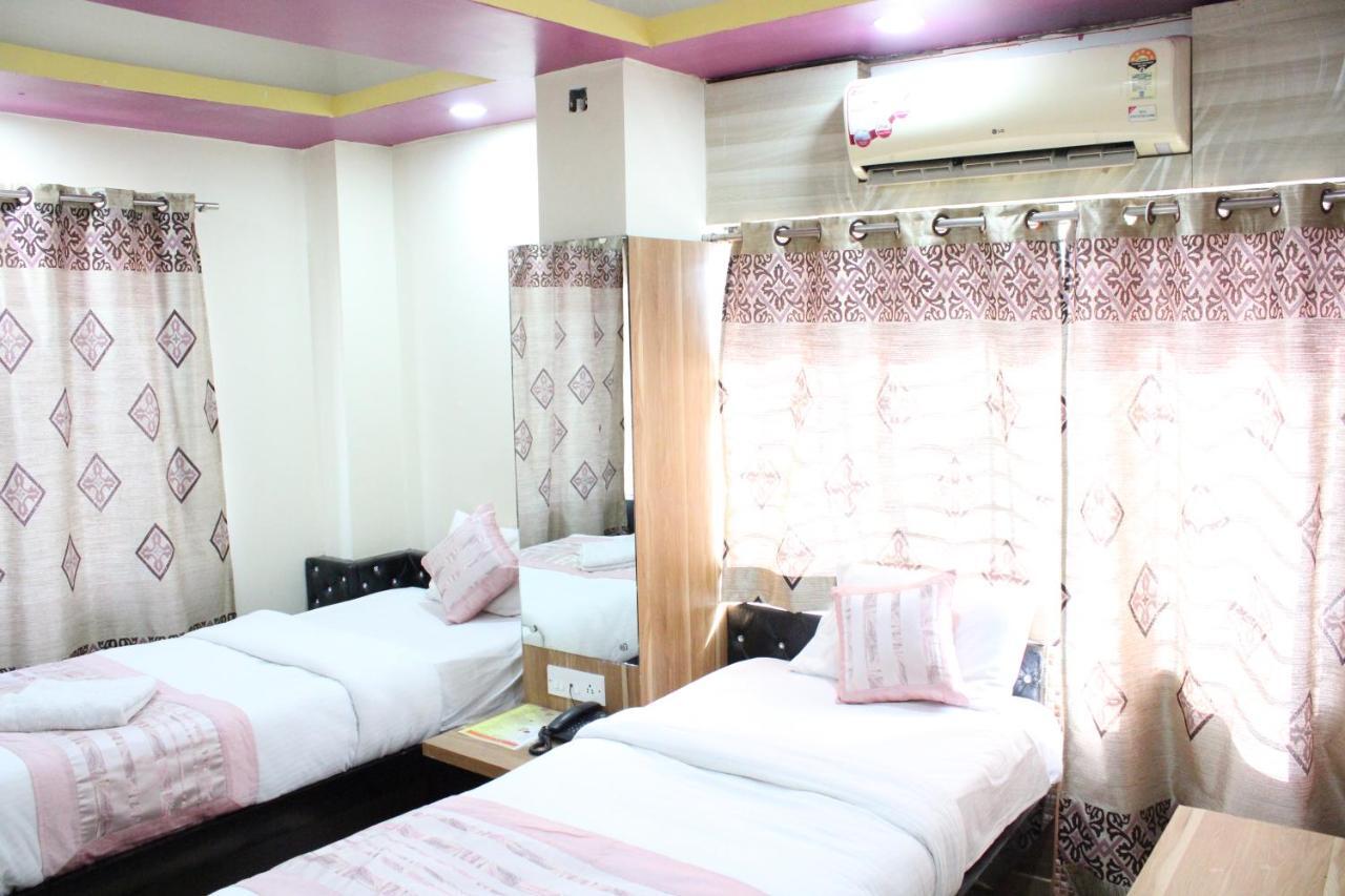 Hotel Square Park Dibrugarh Εξωτερικό φωτογραφία