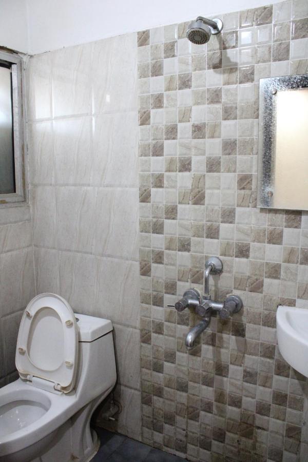 Hotel Square Park Dibrugarh Εξωτερικό φωτογραφία