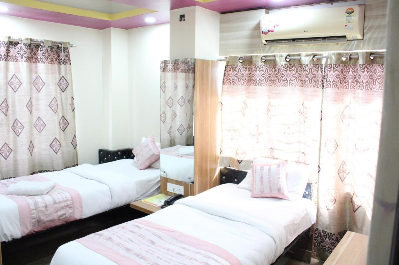 Hotel Square Park Dibrugarh Εξωτερικό φωτογραφία