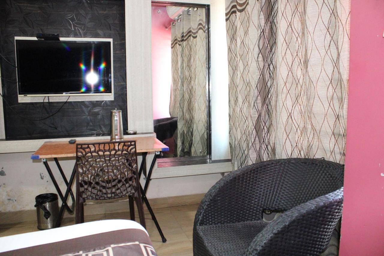 Hotel Square Park Dibrugarh Εξωτερικό φωτογραφία