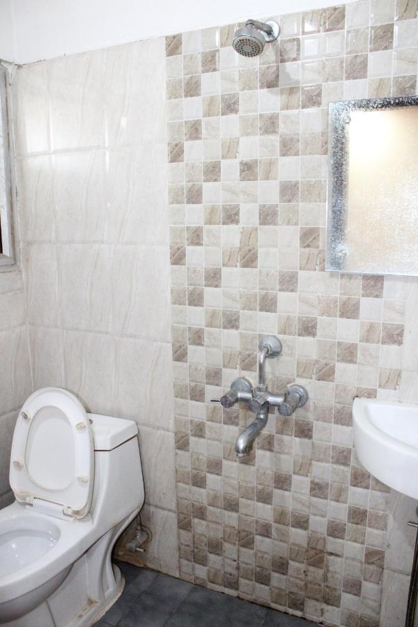 Hotel Square Park Dibrugarh Εξωτερικό φωτογραφία